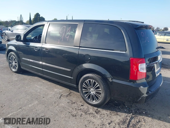 2014 Chrysler Town & Country S with VIN 2C4RC1HG7ER177874, listed as a IAAI auction lot 41725127 with 126,520 mi miles. Bid and sale history available at carsss.com. Image 3.