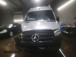 2024 Mercedes-Benz Sprinter with VIN W1Y4NBHY5RT167874, listed as a Copart auction lot 45601285 with 17,494 mi miles and Salvage Title. Bid and sale history available at DreamBid. Image 13.