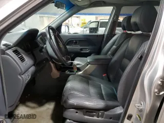 2007 Honda Pilot EX-L with VIN 5FNYF18747B029506, listed as a Copart auction lot 49376175 with 232,186 mi miles and Salvage Title. Bid and sale history available at carsss.com. Image 7.