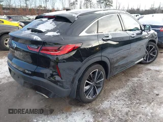 2023 Infiniti QX55 Essential z VIN 3PCAJ5KR1PF114918, wystawiony jako IAAI lot #41374722 z przebiegiem 13 775 mil mil oraz . Historia ofert i sprzedaży dostępna na DreamBid. Obrazek 4.