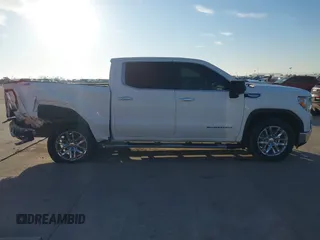 2021 GMC Sierra 1500 SLT z VIN 3GTU9DED5MG123692, wystawiony jako IAAI lot #41229854 z przebiegiem 84 651 mil mil oraz . Historia ofert i sprzedaży dostępna na DreamBid. Obrazek 13.