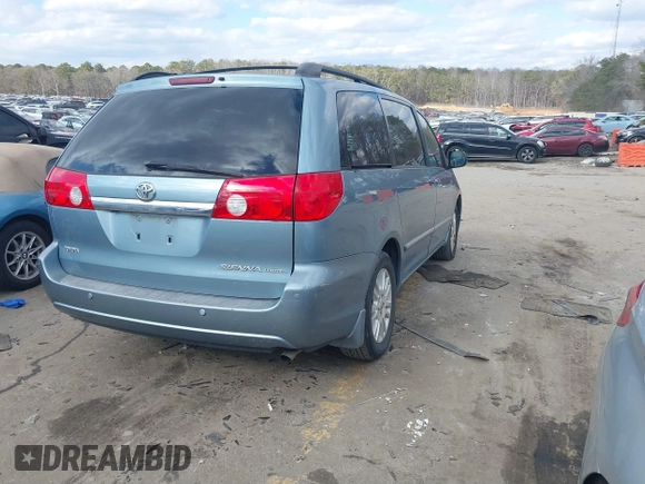 2008 Toyota Sienna XLE with VIN 5TDZK22C58S153213, listed as a IAAI auction lot 41430139 with 116,011 mi miles. Bid and sale history available at carsss.com. Image 4.