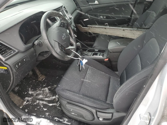 2017 Hyundai Tucson SE Plus with VIN KM8J33A44HU592534, listed as a Copart auction lot 43797175 with 64,012 mi miles and Salvage Title. Bid and sale history available at carsss.com. Image 7.
