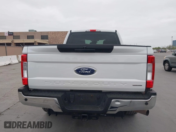 2019 Ford F-250 XL with VIN 1FT7W2A66KEF60607, listed as a IAAI auction lot 42121732 with 109,159 mi miles and . Bid and sale history available at DreamBid. Image 16.