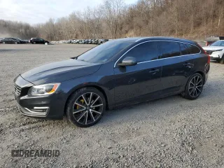 2016 Volvo V60 z VIN YV1612SM6G1309828, wystawiony jako Copart lot #48924495 z przebiegiem 125 967 mil mil oraz Szkoda całkowita • Salvage title. Historia ofert i sprzedaży dostępna na DreamBid. Obrazek 1.