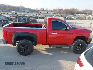 2008 Chevrolet Silverado 1500 Work Truck with VIN 1GCEK14C88Z136619, listed as a IAAI auction lot 41769536 with 201,884 mi miles. Bid and sale history available at carsss.com. Image 13.