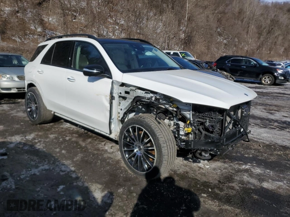 2022 Mercedes-Benz GLE 580 with VIN 4JGFB8GB1NA785636, listed as a Copart auction lot 45397535 with 55,332 mi miles and Salvage title. Bid and sale history available at DreamBid. Image 4.