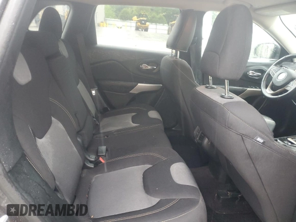 2018 Jeep Cherokee Latitude с VIN 1C4PJMCB7JD502546, выставлен на аукционе Copart как лот 58033135 с пробегом 72 535 миль миль и Списание • Salvage title. История ставок и продаж доступна на DreamBid. Изображение 11.
