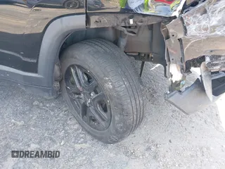 2019 Jeep Compass Sport с VIN 3C4NJCAB8KT652360, выставлен на аукционе IAAI как лот 42474719 с пробегом 74 458 миль миль и . История ставок и продаж доступна на DreamBid. Изображение 17.
