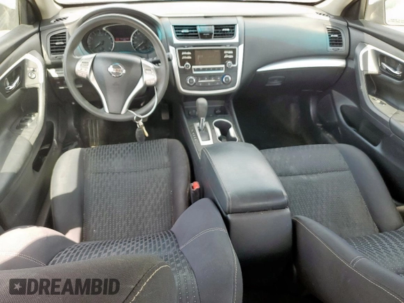2017 Nissan Altima SR z VIN 1N4AL3AP3HN326890, wystawiony jako Copart lot #57577625 z przebiegiem 119 853 mil mil oraz Szkoda całkowita • Salvage title. Historia ofert i sprzedaży dostępna na DreamBid. Obrazek 8.
