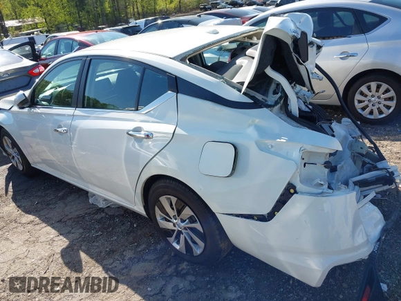 2019 Nissan Altima S with VIN 1N4BL4BVXKC155016, listed as a IAAI auction lot 41980978 with 97,688 mi miles and . Bid and sale history available at carsss.com. Image 3.