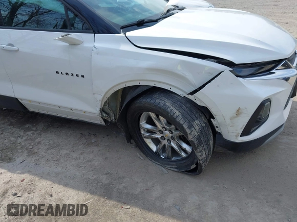 2019 Chevrolet Blazer with VIN 3GNKBHRSXKS591317, listed as a IAAI auction lot 42075872 with 103,595 mi miles and . Bid and sale history available at DreamBid. Image 6.