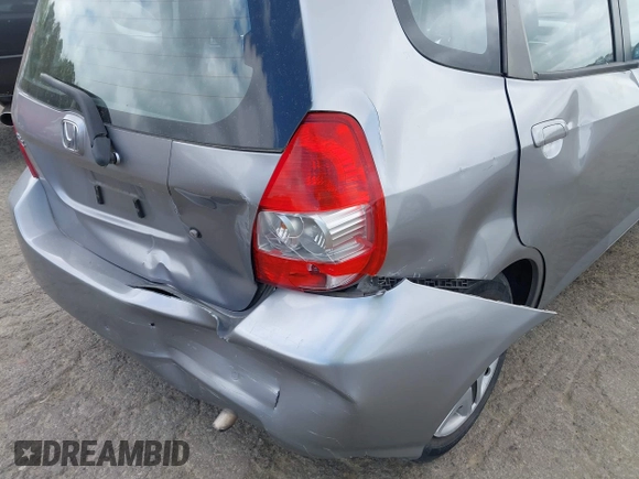2008 Honda Fit with VIN JHMGD38408S061083, listed as a IAAI auction lot 41923445 with 67,720 mi miles. Bid and sale history available at carsss.com. Image 6.