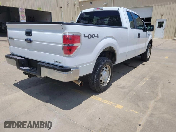 2013 Ford F-150 XL z VIN 1FTFX1EF5DFB15625, wystawiony jako IAAI lot #42569074 z przebiegiem 262 417 mil mil oraz . Historia ofert i sprzedaży dostępna na DreamBid. Obrazek 10.