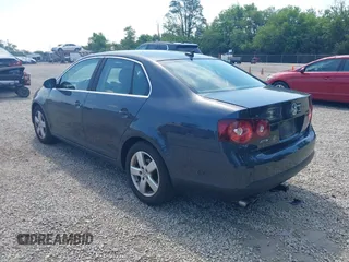 2008 Volkswagen Jetta SE with VIN 3VWRM71K48M020892, listed as a IAAI auction lot 42607127 with 212,290 mi miles and . Bid and sale history available at DreamBid. Image 3.