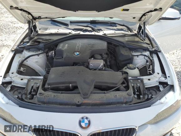 2017 BMW 3 Series 320i z VIN WBA8E1G3XHNU18555, wystawiony jako Copart lot #57665275 z przebiegiem Nie podano mil oraz Szkoda całkowita • Salvage title. Historia ofert i sprzedaży dostępna na DreamBid. Obrazek 11.