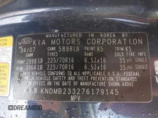 2007 Kia Sedona EX with VIN KNDMB233276179145, listed as a IAAI auction lot 41862424 with 116,525 mi miles. Bid and sale history available at carsss.com. Image 9.