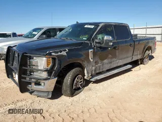 2019 Ford Super Duty F-250 SRW XL with VIN 1FT7W2BT7KEC31211, listed as a Copart auction lot 53046415 with 171,019 mi miles and Salvage Title. Bid and sale history available at carsss.com. Image 1.