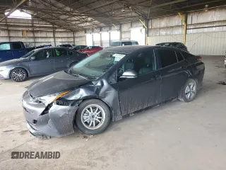 2017 Toyota Prius Two z VIN JTDKARFU9H3049566, wystawiony jako Copart lot #60554675 z przebiegiem 129 231 mil mil oraz Szkoda całkowita • Salvage title. Historia ofert i sprzedaży dostępna na DreamBid. Obrazek 1.