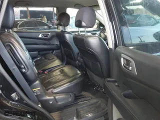 2018 Nissan Pathfinder SV with VIN 5N1DR2MM0JC624313, listed as a IAAI auction lot 41342560 with 114,251 mi miles. Bid and sale history available at carsss.com. Image 8.