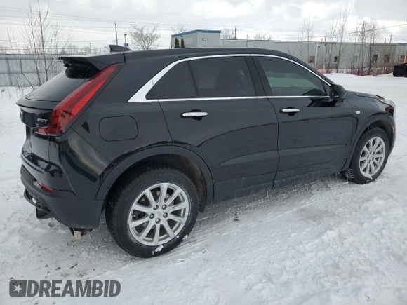 2022 Cadillac XT4 FWD Luxury z VIN 1GYAZAR48NF163967, wystawiony jako Copart lot #43148925 z przebiegiem 58 788 mil mil oraz Czysty tytuł • Clean title. Historia ofert i sprzedaży dostępna na DreamBid. Obrazek 3.