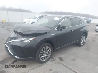 2021 Toyota Venza LE with VIN JTEAAAAH3MJ063486, listed as a IAAI auction lot 41800679 with 75,475 mi miles and . Bid and sale history available at carsss.com. Image 17.