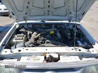 1995 Ford Ranger Splash z VIN 1FTCR10A5SUA65603, wystawiony jako IAAI lot #42461285 z przebiegiem 193 895 mil mil oraz . Historia ofert i sprzedaży dostępna na DreamBid. Obrazek 10.