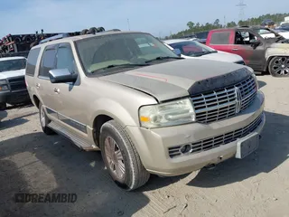 2007 Lincoln Navigator with VIN 5LMFU27567LJ25484, listed as a IAAI auction lot 42052572 with 168,050 mi miles and . Bid and sale history available at DreamBid. Image 1.