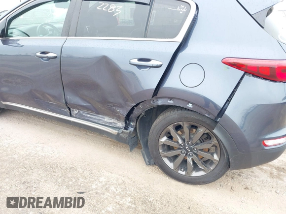 2018 Kia Sportage EX z VIN KNDPN3AC0J7477840, wystawiony jako IAAI lot #42162283 z przebiegiem 164 891 mil mil oraz . Historia ofert i sprzedaży dostępna na DreamBid. Obrazek 6.