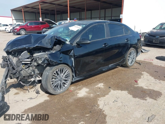 2023 Kia Forte GT-Line z VIN 3KPF54AD6PE670383, wystawiony jako IAAI lot #42020078 z przebiegiem 26 169 mil mil oraz . Historia ofert i sprzedaży dostępna na DreamBid. Obrazek 18.