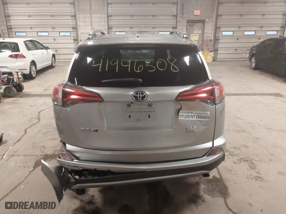 2017 Toyota RAV4 XLE with VIN 2T3RFREV3HW555319, listed as a IAAI auction lot 41946308 with 134,073 mi miles. Bid and sale history available at carsss.com. Image 16.