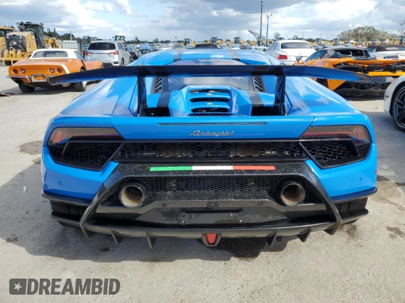 2018 LAMBORGHINI PERFORMANTE z VIN ZHWUD4ZF2JLA08437, wystawiony jako Copart lot #76293594 z przebiegiem Nie podano mil oraz Nie do naprawy • Non repairable. Historia ofert i sprzedaży dostępna na DreamBid. Obrazek 6.