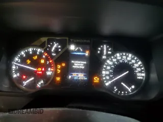 2022 Toyota Tundra SR5 with VIN 5TFLA5DB7NX042800, listed as a Copart auction lot 50119905 with 21,073 mi miles and Clean title. Bid and sale history available at DreamBid. Image 9.