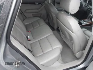 2008 Audi A6 z VIN WAUDH74F48N144440, wystawiony jako IAAI lot #41717899 z przebiegiem 207 526 mil mil oraz . Historia ofert i sprzedaży dostępna na DreamBid. Obrazek 8.
