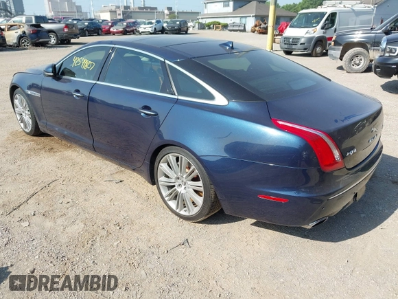 2013 Jaguar XJ Supercharged with VIN SAJWA2GE8DMV43164, listed as a IAAI auction lot 42549807 with 59,744 mi miles and . Bid and sale history available at DreamBid. Image 3.
