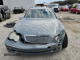 2004 Mercedes-Benz C 240 with VIN WDBRH61J44F512646, listed as a Copart auction lot 88919695 with Not provided miles and Salvage title. Bid and sale history available at DreamBid. Image 5.