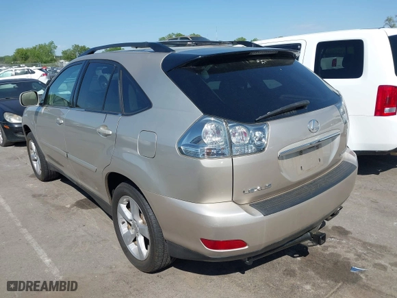 2005 Lexus RX 330 with VIN 2T2GA31UX5C028590, listed as a IAAI auction lot 42054034 with 298,825 mi miles. Bid and sale history available at carsss.com. Image 3.