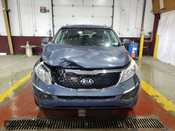 2016 Kia Sportage EX with VIN KNDPCCAC3G7817769, listed as a Copart auction lot 54057465 with 68,592 mi miles and Salvage title. Bid and sale history available at DreamBid. Image 5.