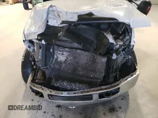 2005 Ford F-350 XL z VIN 1FTWX33P95EB03850, wystawiony jako Copart lot #71228644 z przebiegiem Nie podano mil oraz Szkoda całkowita • Salvage title. Historia ofert i sprzedaży dostępna na DreamBid. Obrazek 12.
