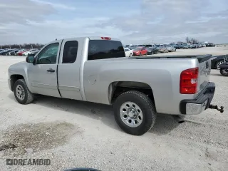 2011 Chevrolet Silverado 1500 LS with VIN 1GCRCREA1BZ294172, listed as a Copart auction lot 47317415 with 319,925 mi miles and Clean Title. Bid and sale history available at carsss.com. Image 2.