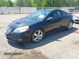 2008 Pontiac G6 GXP with VIN 1G2ZM177584219484, listed as a IAAI auction lot 42051856 with 276,664 mi miles. Bid and sale history available at carsss.com. Image 2.