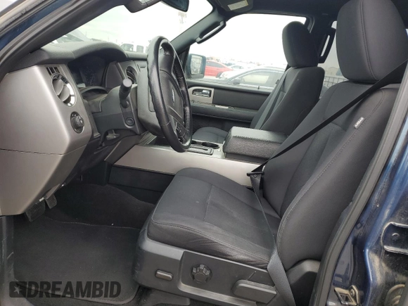 2017 Ford Expedition XLT with VIN 1FMJU1JT4HEA47937, listed as a Copart auction lot 87046964 with Not provided miles and Salvage title. Bid and sale history available at DreamBid. Image 7.