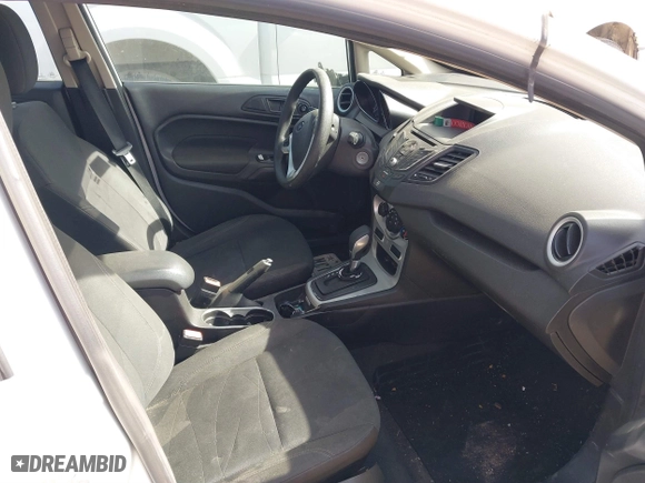 2019 Ford Fiesta SE with VIN 3FADP4BJ7KM135217, listed as a IAAI auction lot 41685629 with 91,140 mi miles. Bid and sale history available at carsss.com. Image 5.