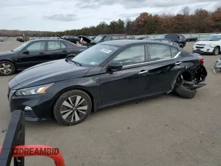 2021 Nissan Altima SV z VIN 1N4BL4DW6MN393426, wystawiony jako Copart lot #41451665 z przebiegiem 43 123 mil mil oraz Nie do naprawy • Non repairable. Historia ofert i sprzedaży dostępna na DreamBid. Obrazek 1.