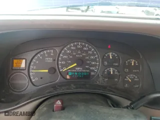 2000 Chevrolet Silverado 1500 LS with VIN 2GCEK19T1Y1119176, listed as a Copart auction lot 42953225 with 211,741 mi miles and Salvage Title. Bid and sale history available at carsss.com. Image 9.