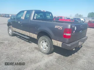 2007 Ford F-150 STX with VIN 1FTRX14W47FA54576, listed as a IAAI auction lot 41971521 with 220,945 mi miles. Bid and sale history available at carsss.com. Image 3.
