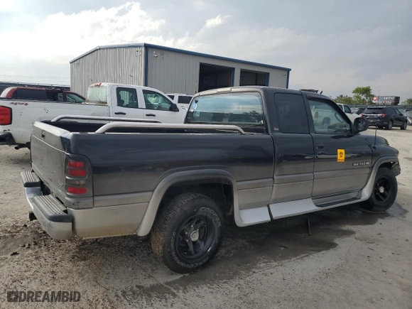 1998 Dodge Ram 1500 with VIN 3B7HC12Z1WG110667, listed as a Copart auction lot 72614284 with 43,775 mi miles and Salvage Title. Bid and sale history available at carsss.com. Image 3.