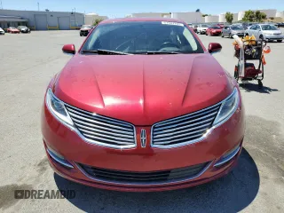 2016 Lincoln MKZ with VIN 3LN6L2GK9GR621263, listed as a Copart auction lot 61507285 with 119,395 mi miles and Salvage title. Bid and sale history available at DreamBid. Image 5.