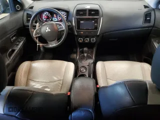 2014 Mitsubishi Outlander SE z VIN 4A4AR4AU3EE022192, wystawiony jako Copart lot #56918765 z przebiegiem 164 958 mil mil oraz Szkoda całkowita • Salvage title. Historia ofert i sprzedaży dostępna na DreamBid. Obrazek 8.