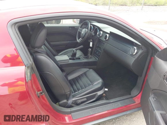 2005 Ford Mustang Deluxe с VIN 1ZVFT80N055208219, выставлен на аукционе IAAI как лот 42289150 с пробегом 144 434 миль миль и . История ставок и продаж доступна на DreamBid. Изображение 5.